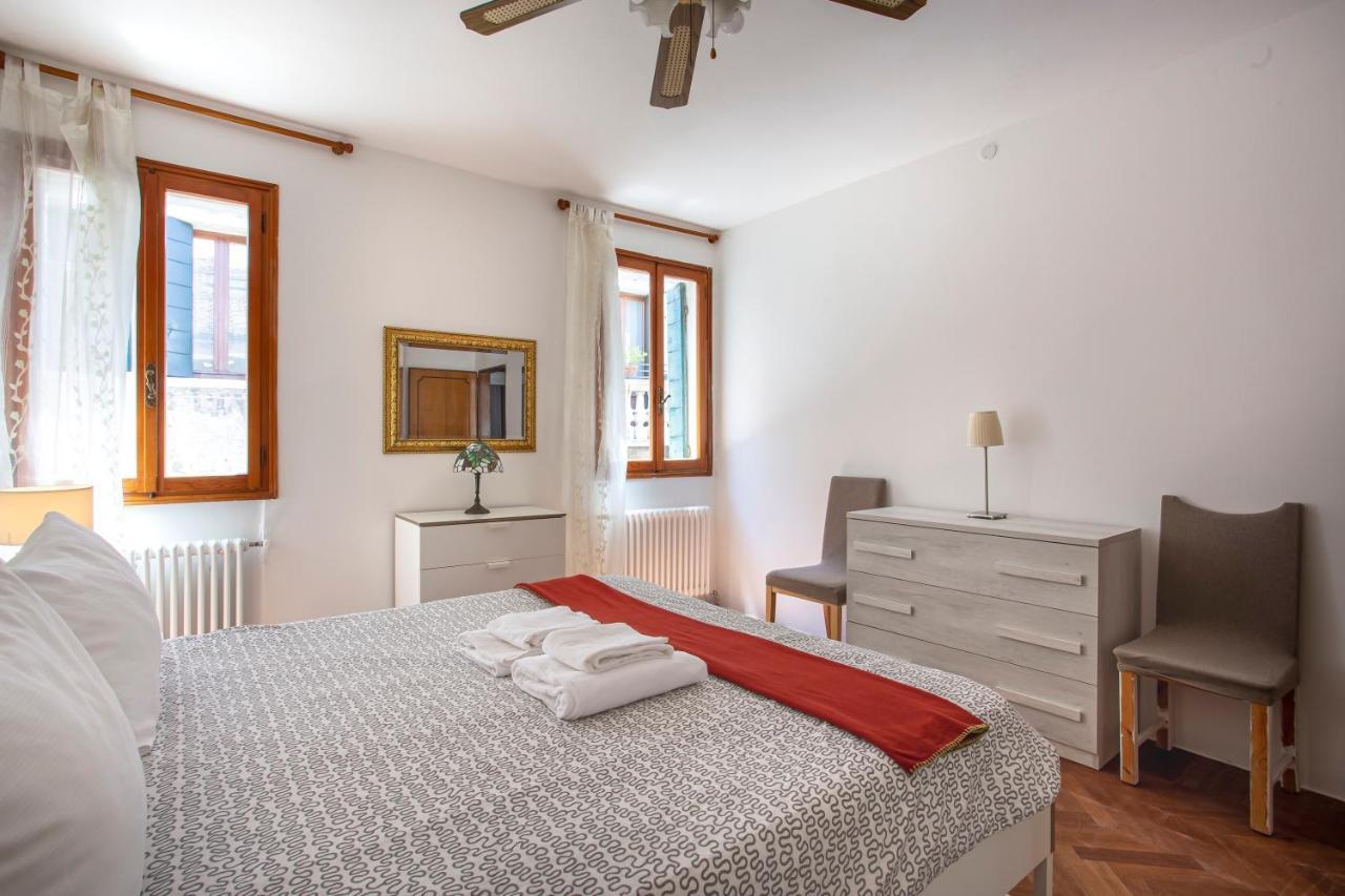 Near San Marco 7 Pax Wifi 2 Bedroom Appartamento